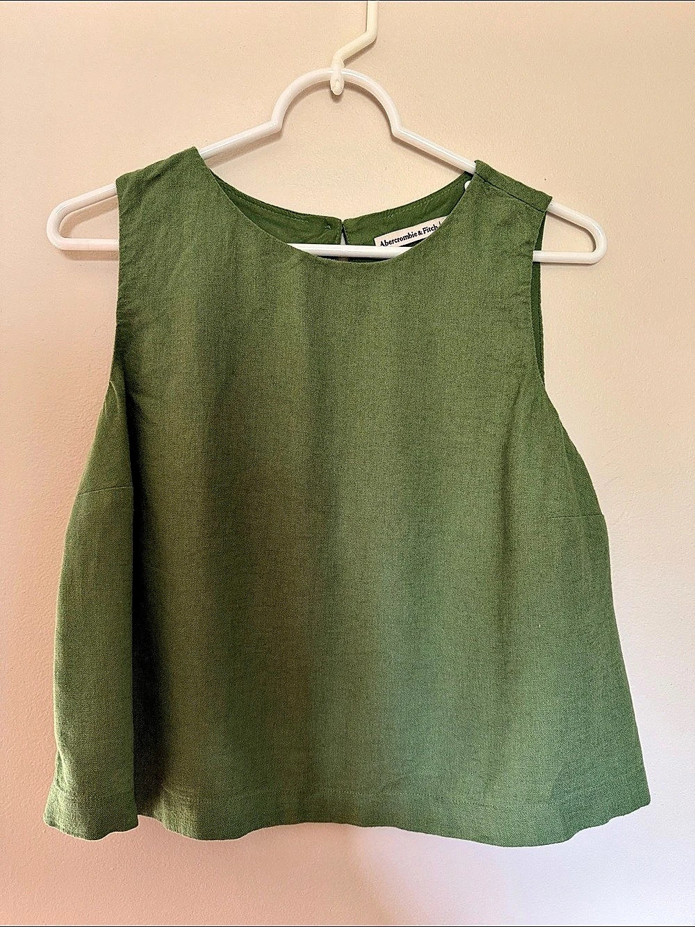 Abercrombie & Fitch Linen Green Tank Top Size Medium Like New